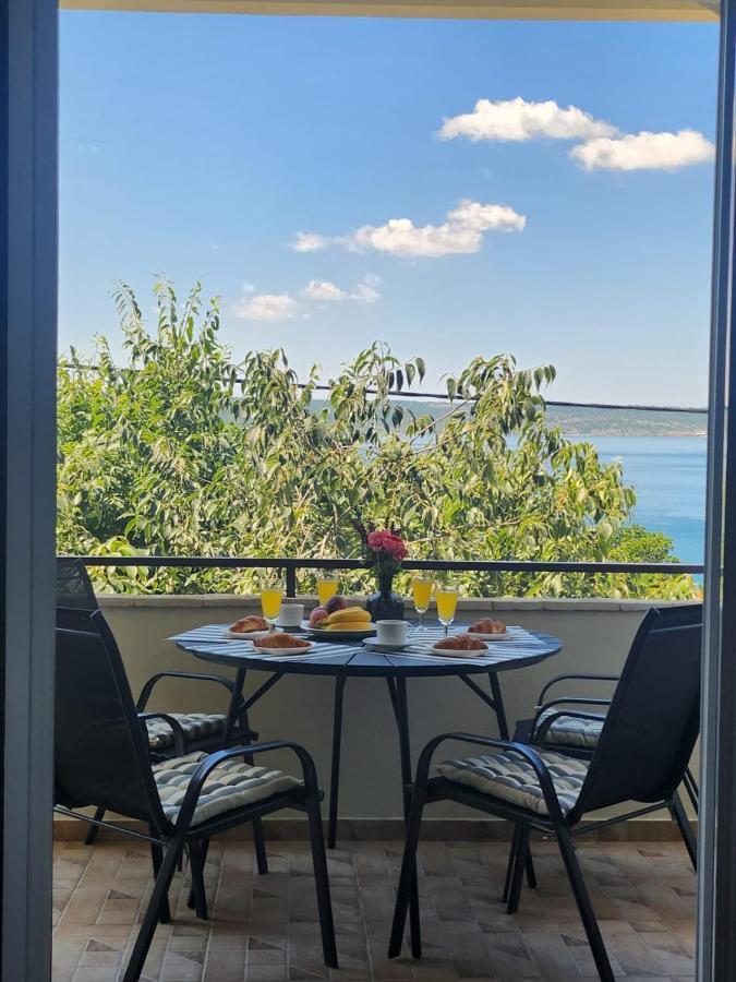 Apartment Big Blue Maslenica Exterior foto