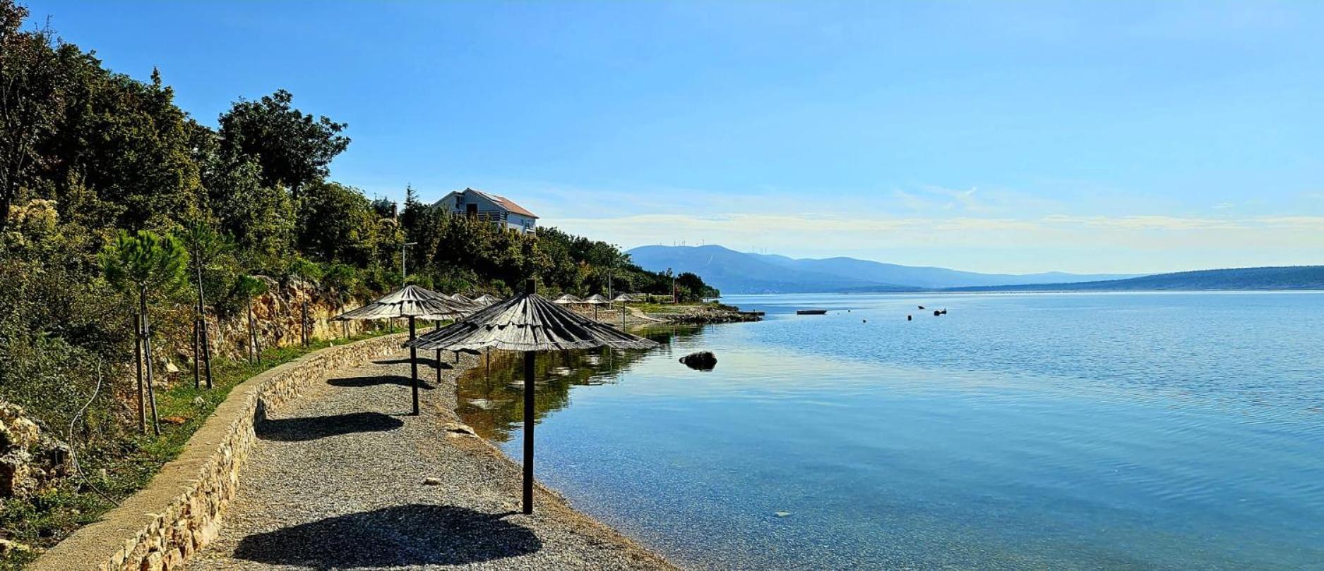Apartment Big Blue Maslenica Exterior foto